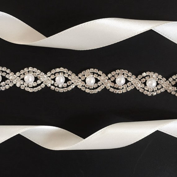Skinny Beaded Bridal Belt Thin Ribbon Crystal/Pearl Sash Narrow Rhines –  BestWeddingVeil
